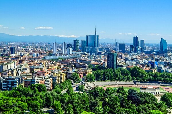 Milan city skyline