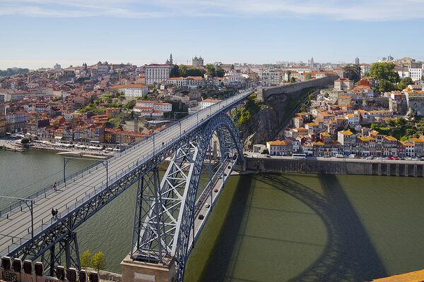 Porto city skyline